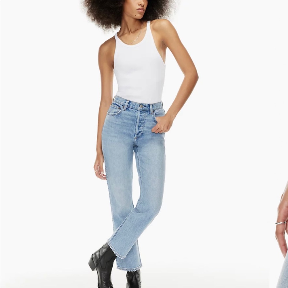 Aritzia Denim Forum Arlo High Rise Straight 28L Size 25